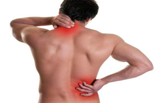 Bệnh nhân rối loạn cương dương do thấp nhiệt uất kết thường bị đau lưng, mỏi cổ
